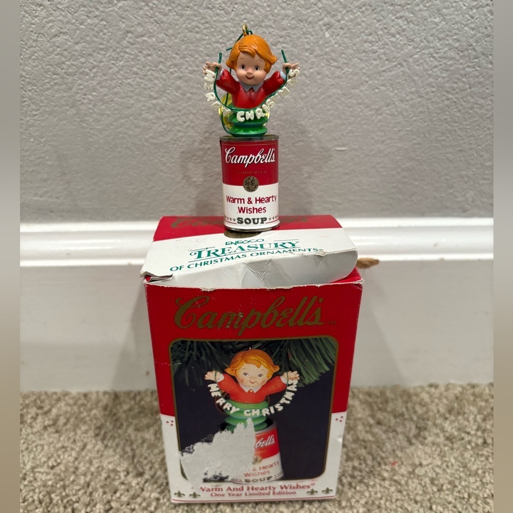 Vintage Enesco Warm and Hearty Wishes Campbell's Soup Christmas ornament ‘93 EUC